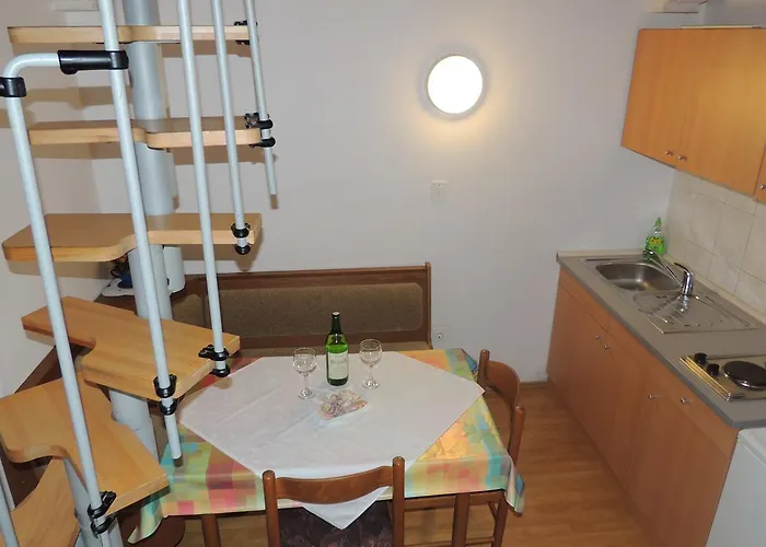 特拉瓦赖维克公寓酒店 公寓 *